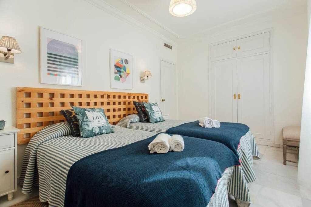 Apartamento Boutique Abades เซบีญา ภายนอก รูปภาพ