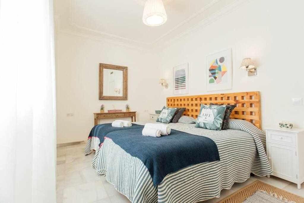 Apartamento Boutique Abades เซบีญา ภายนอก รูปภาพ