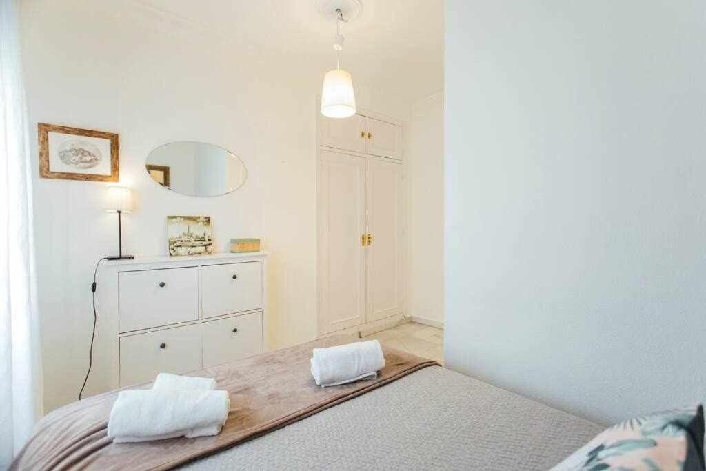 Apartamento Boutique Abades เซบีญา ภายนอก รูปภาพ